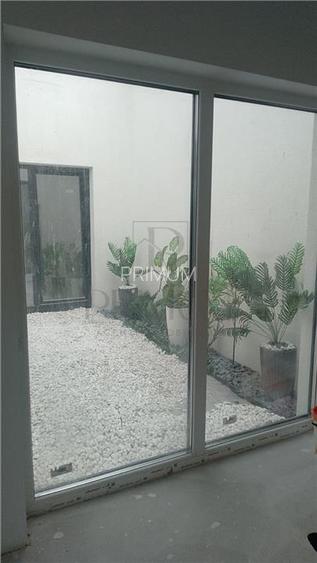 Sacalaz- proiect deosebit-4 camere- curte interioara - 3