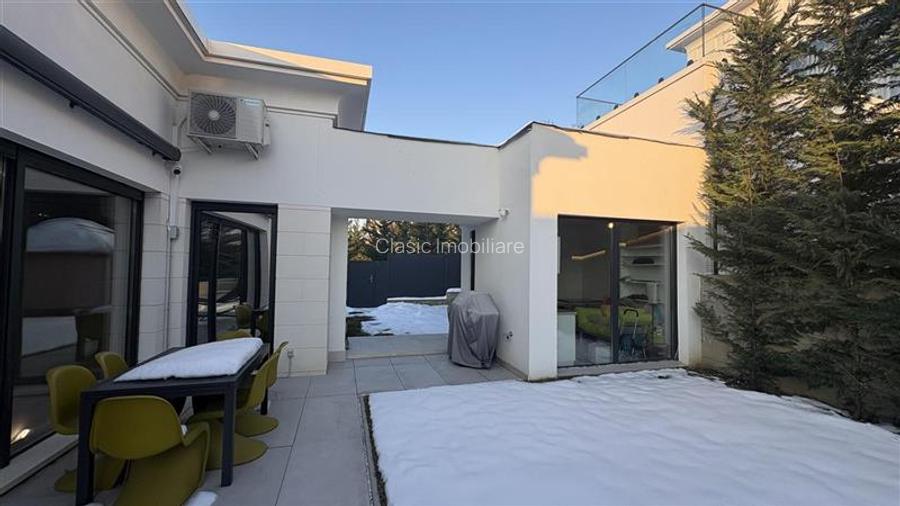 Vanzare casa individuala 5 camere finisaje de LUX in Borhanci - 15
