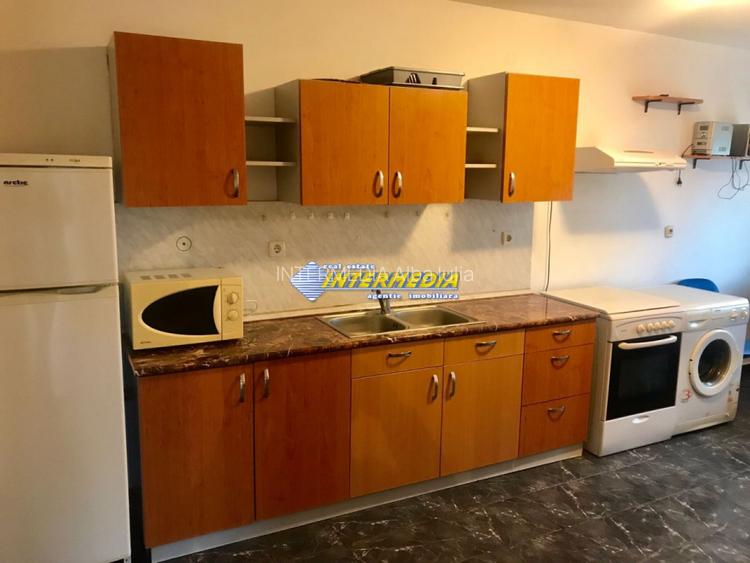 Casa de inchiriat 5 camere Cetate Alba Iulia - 5