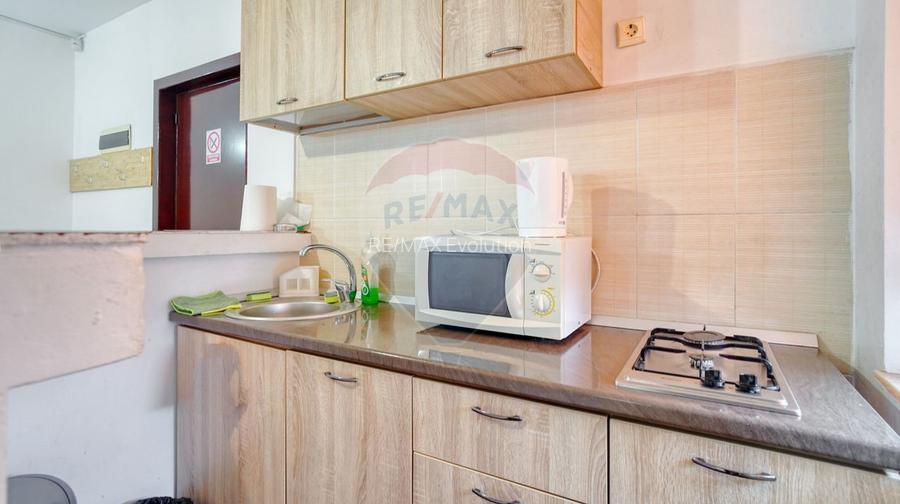 Vilă de vânzare în Predeal – vedere panoramică către pârtia de schi - 6