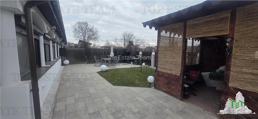 Prelungirea Ghencea/ Vila exclusivista cu panouri solare si garaj/ 5 camere, 240 - 8