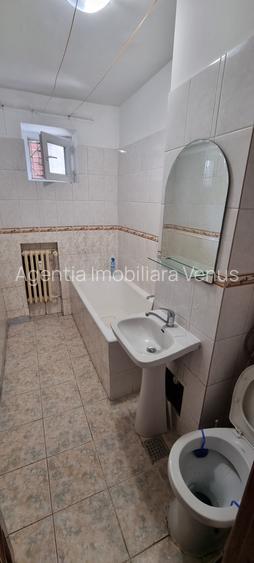 Garsoniera in bloc de apartamente  pe Unirii - 8