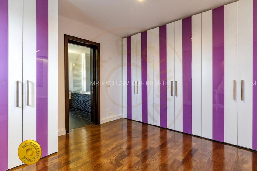 Casa cu jacuzzi, piscina incalzita si crama unde fiecare zi e o petrecere de lux - 14