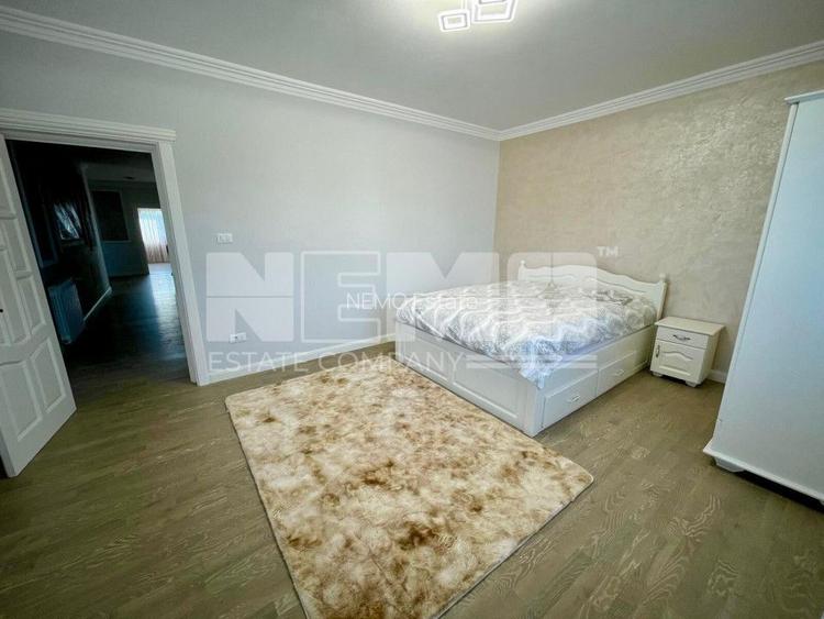 VILĂ SPAȚIOASĂ 360 MP | 8 camere - 17