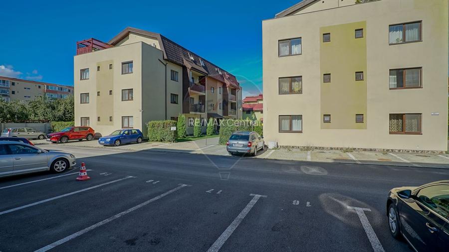Apartament spațios, terasă proprie, Tractorul, Brașov - 31