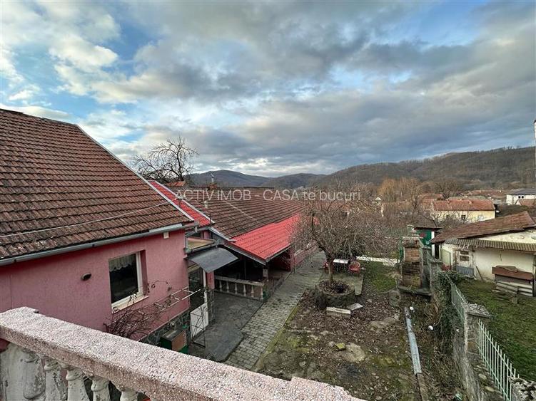 Bocsa Montana, Casa Solida + Gradina, Strada Principala - 11