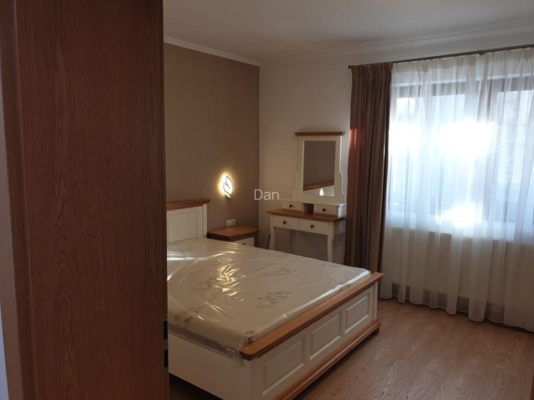 Apartament 100 mp  Sub Arini - curte  -  ideal locuire / activitate profesională - 4