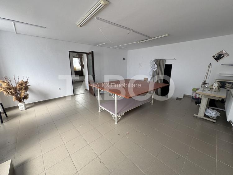 Spatiu comercial renovat 84 mpu doua intrari la strada Orasul de Jos - 8