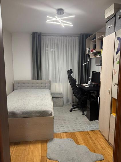 Proprietar. Vând ap. cu 3 cam. decomandat, 67 mp., parter, Brazda