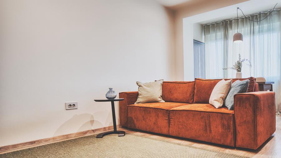 Comision 0 - zona Dacia, str.Labrint - Apt. 2 camere - renovat