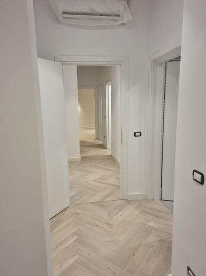 Five rooms apartment, Primaverii area, suitable for offices/commercial