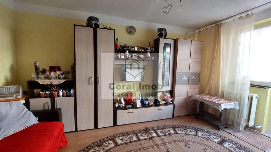 Vanzare apartament 2 camere COLENTINA/DOAMNA GHICA