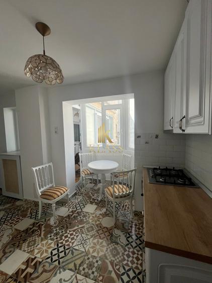 Apartament 3 camere lângă Cișmigiu – potențial investițional