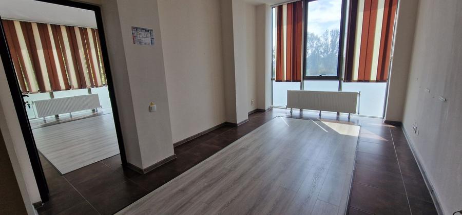 Spatiu comercial ideal activitati liberale.
