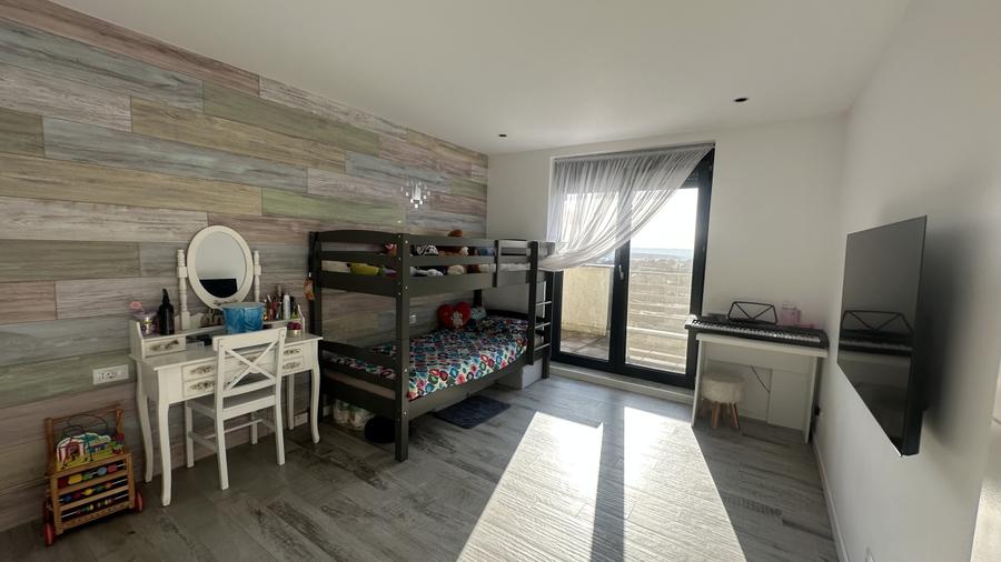 Apartament 3 camere LUX | 2 băi | Terase 60 mp | Parcare