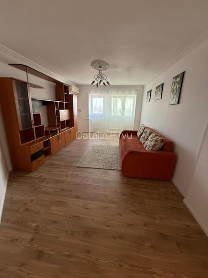 Inchiriez apartament complet renovat - 6