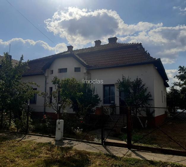 Casa Caramida Beregsau Mic pozitie foarte buna  Centru - 2