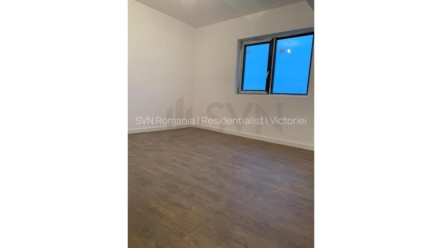 REV2005495 Casa cu teren in centru Sabareni - 9