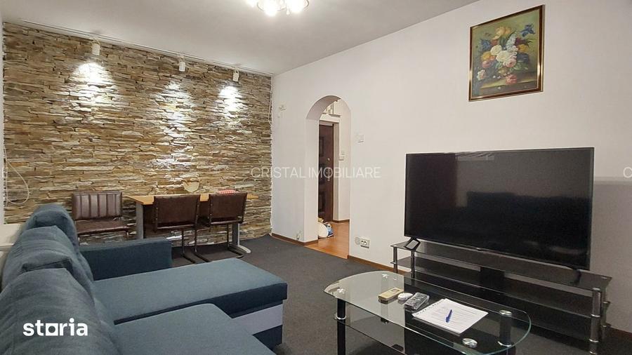 Închiriere Apartament cu 2 camere, renovat, etaj 2, balcon inchis, Titan metrou - 11