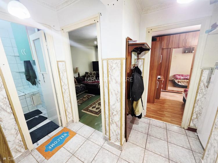 Apartament 3 camere, decomandat, etaj 2, zona Baraolt - 15