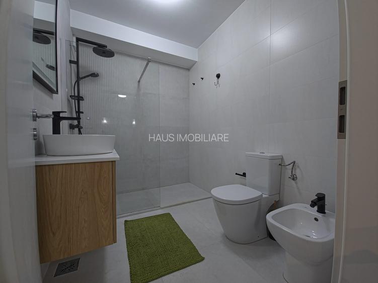 Centru Neversea apartament 3 camere decomandat vedere mare - 23