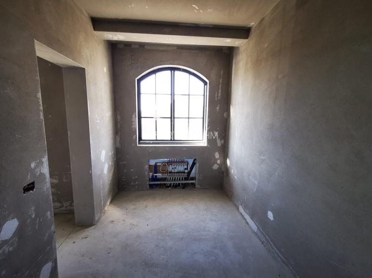 🏡 De vânzare: Vilă individuală în Dumbrăvița- 706 - 12