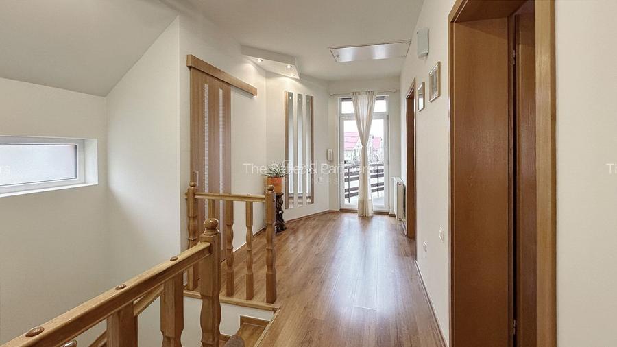 Priveliste Deosebita Zona Linistita - 4