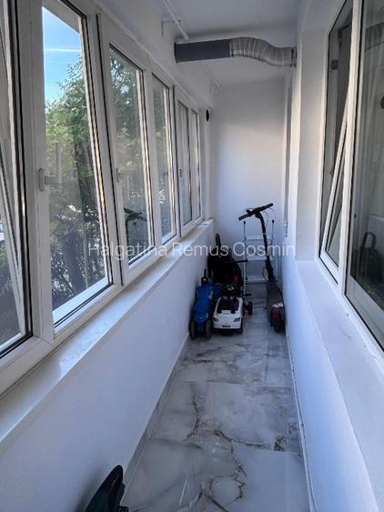 Ocazie - Proprietar vand apartament cu 3 camere , 2 bai, 72mp, la parter - 10
