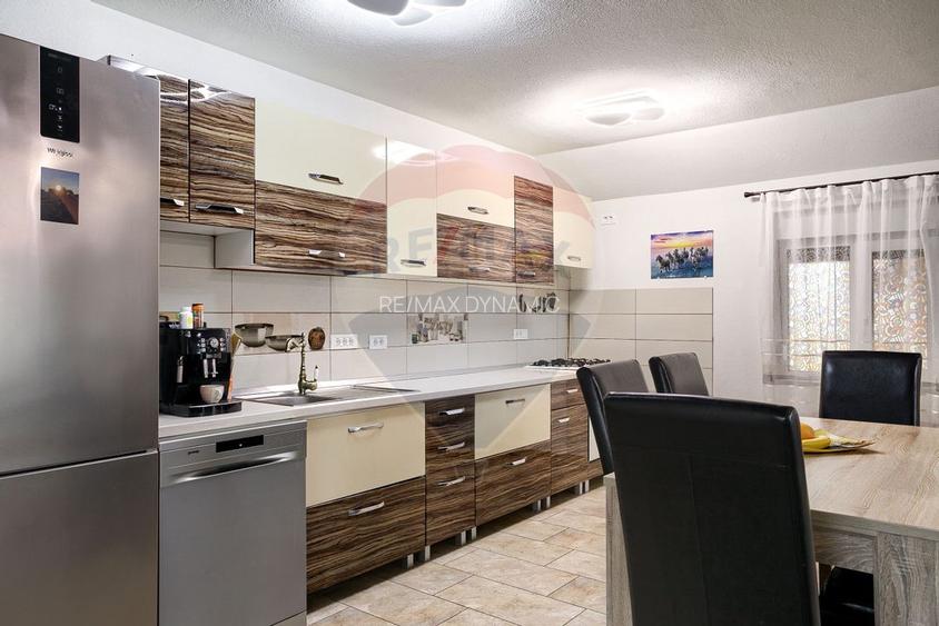 Casă de vânzare cu 3 camere, complet utilată, 175mp, Frumușeni Arad - 8