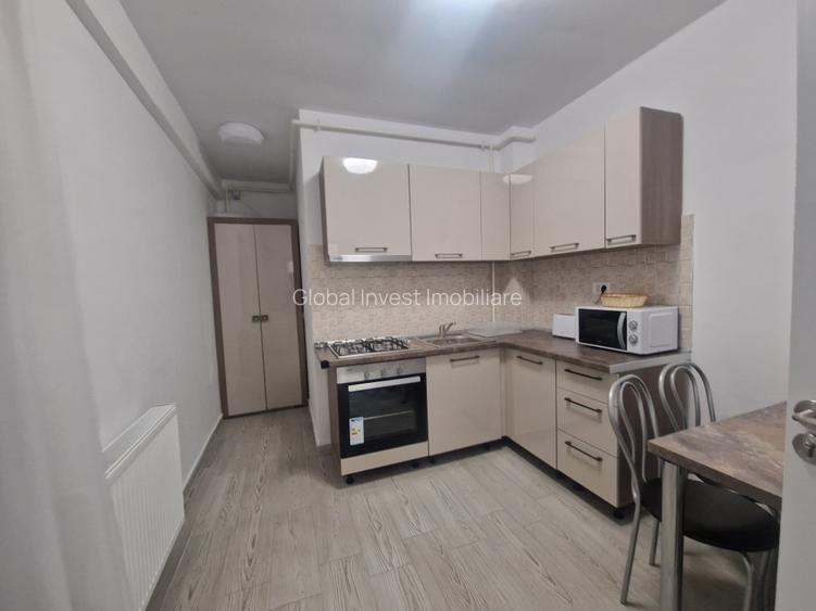 Mamaia Nord - 3 camere decomandate mobilat-utilat complet-650euro - 22