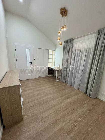 Vila RENOVATA cu acces la piscina in apropiere de Jolie Ville - 9