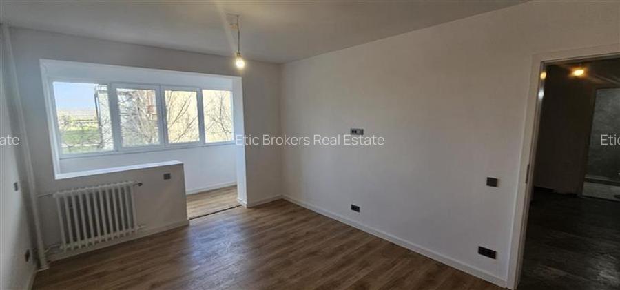 Vanzare apartament 2 camere Renovat Titan-Metrou - 7