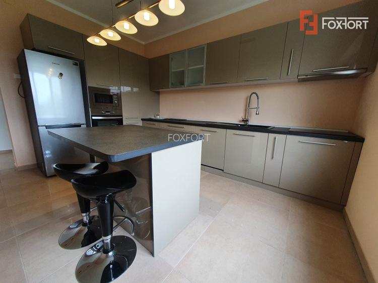 Casa cu 5 camere, 236 mp, teren 5805 mp, Brestea - Denta  - 21