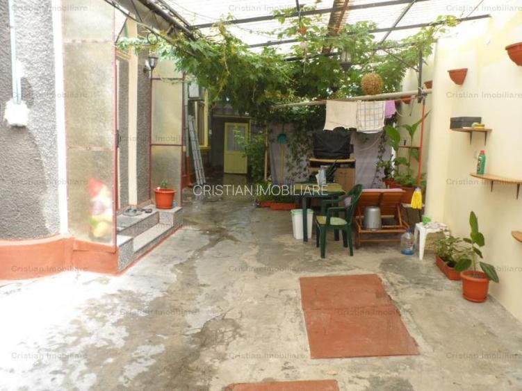 Casa 4 cam 120mp utili Ultracentral 286mp teren cu front stradal 12m - 2