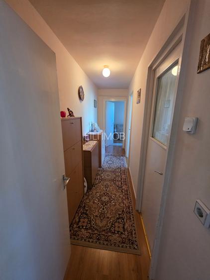 Vand apartament 3 camere Gojdu - 8