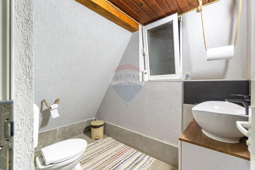 Casă / Vilă cu 20 camere de vânzare în Timisu de Jos, DN1, Brasov - 43