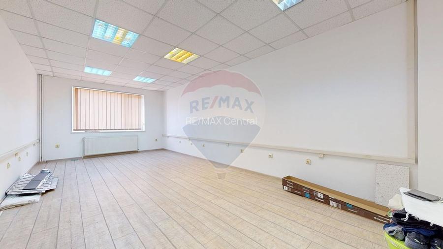 Birouri de închiriat în Brașov, Centrul Civic, clădire de birouri - 5