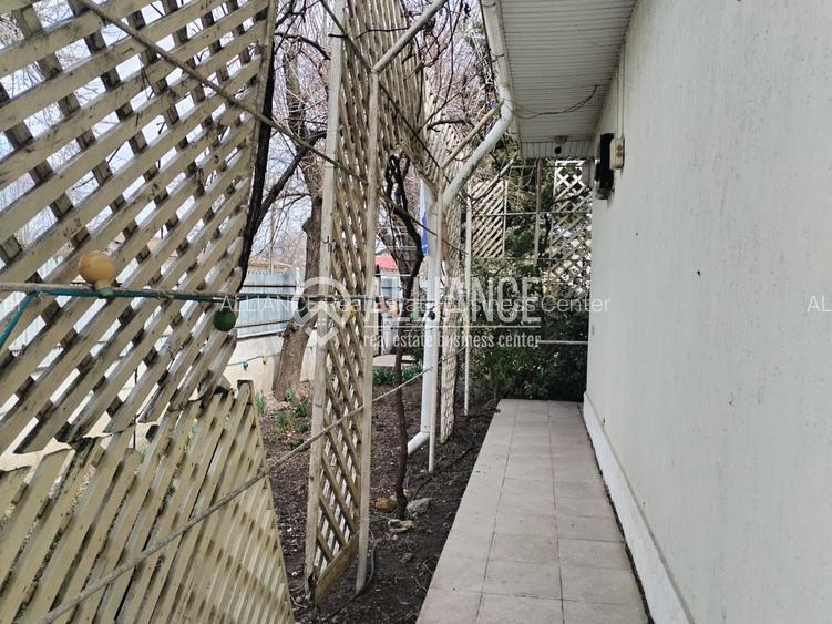 NEGRU VODA(cod04)-Casa 5 camere- Central - 17