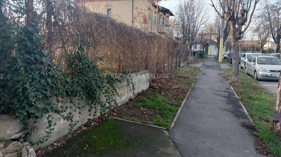 TECHIRGHIOL - CENTRU PRIMARIE TEREN 760 MP. IDEAL  PENSIUNE, BLOC, URBANISM P+2 - 9