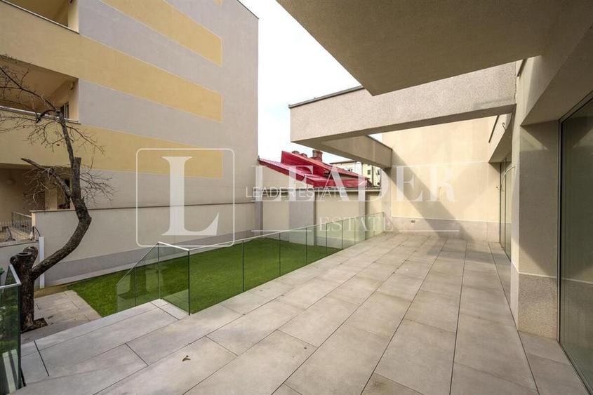 A Unique Blend of Comfort and Elegance - 6