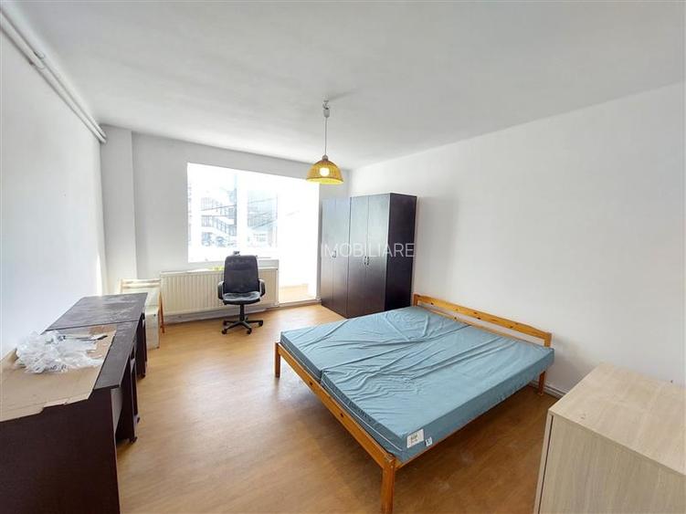 Comision 0! 2 camere Piata Mihai Viteazu Cluj-Napoca - 2