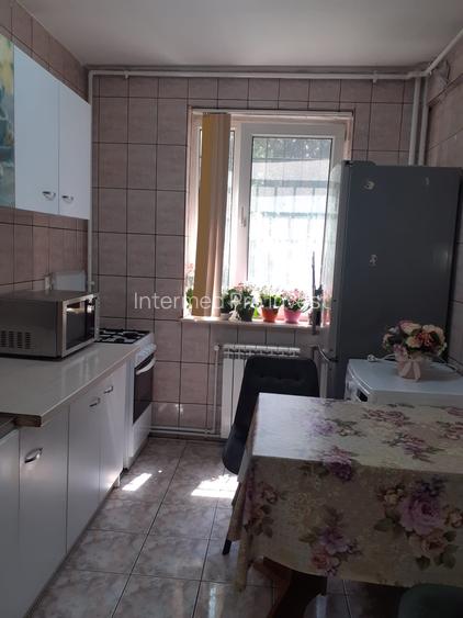 Tomis III-2 camere cf 1,  parter cu balcon si  centrala - 5