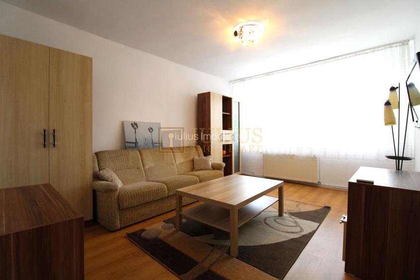 Zona Dacia, decomandat, centrala proprie, clima - 2