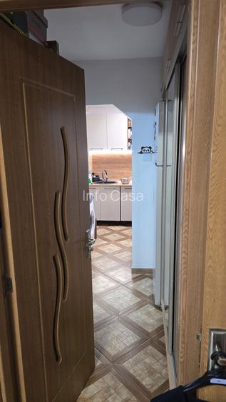 Vand apartament 2 camere - 11