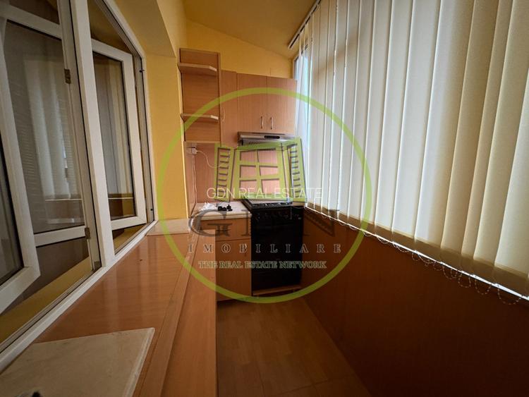 Apartament, 3 camere, decomandat, 74 mp, Centru, Zona KFC - 9