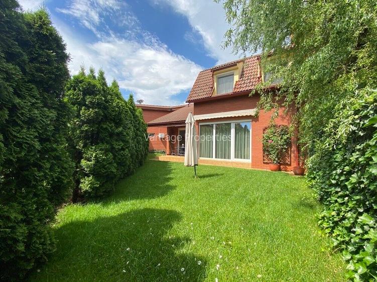 Vila 6 camere, complex rezidential cu piscina, Erou Iancu Nicolae - 3