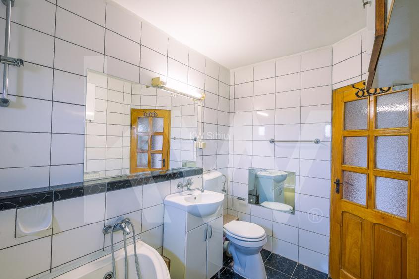 Apartament 3 camere  Etaj 5/8  73 mpu Str. Lunga Sibiu  - 9