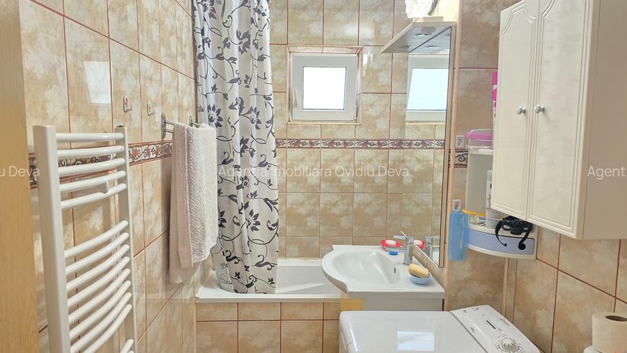 Vand apartament 3 camere decomandat in Deva, zona Enescu, parter inalt, mobilat - 7