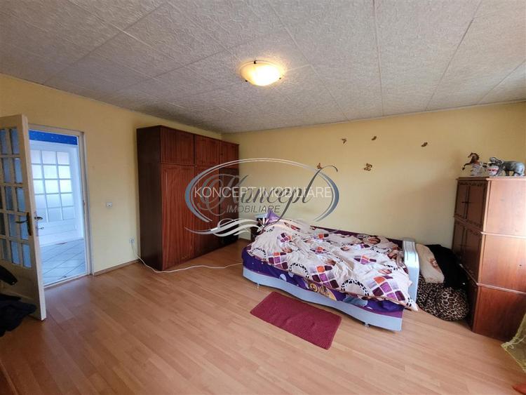 Proprietate versatila cu garaj si teren in Someseni - 8