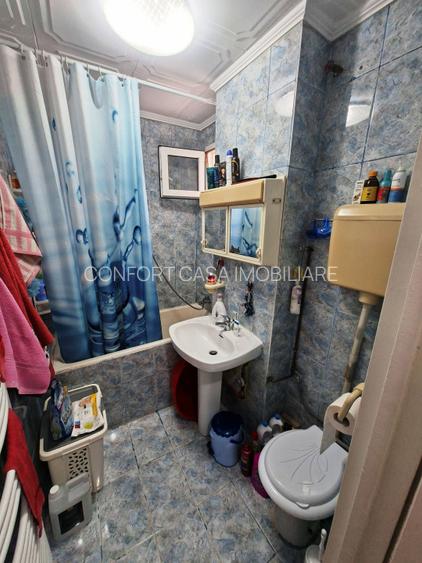 Apartament 3 camere bloc H metrou N. Grigorescu - 16